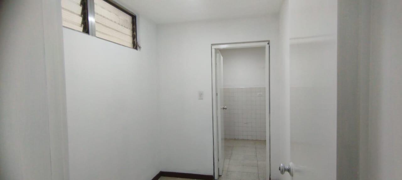 APARTAMENTO EN ARRIENDO EN CENTRO COD.7325 - Foto 9
