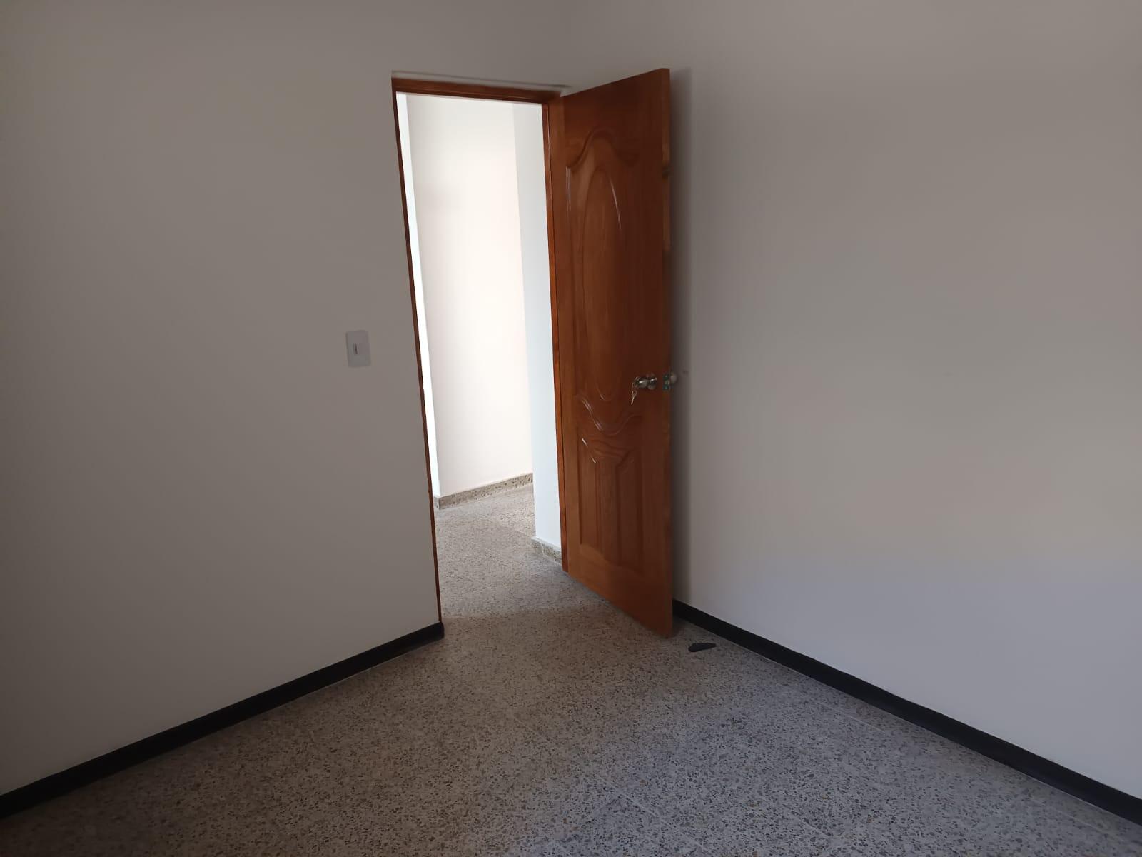APARTAMENTO EN VENTA EN LA FLORESTA COD 10271  - Foto 14