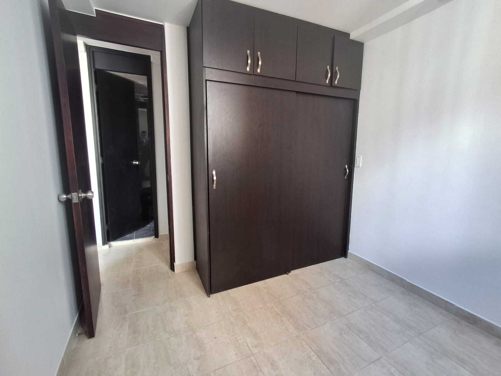 APARTAMENTO EN VENTA EN MEDELLIN COD 10681 - Foto 5
