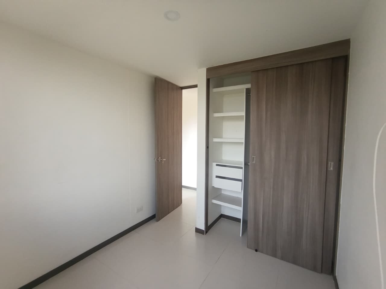 APARTAMENTO EN VENTA EN RIONEGRO COD 10463 - Foto 10
