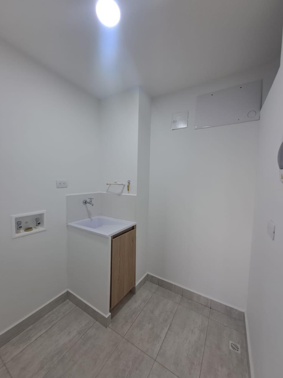 APARTAMENTO EN ARRIENDO EN ITAGUI COD  10683 - Foto 19