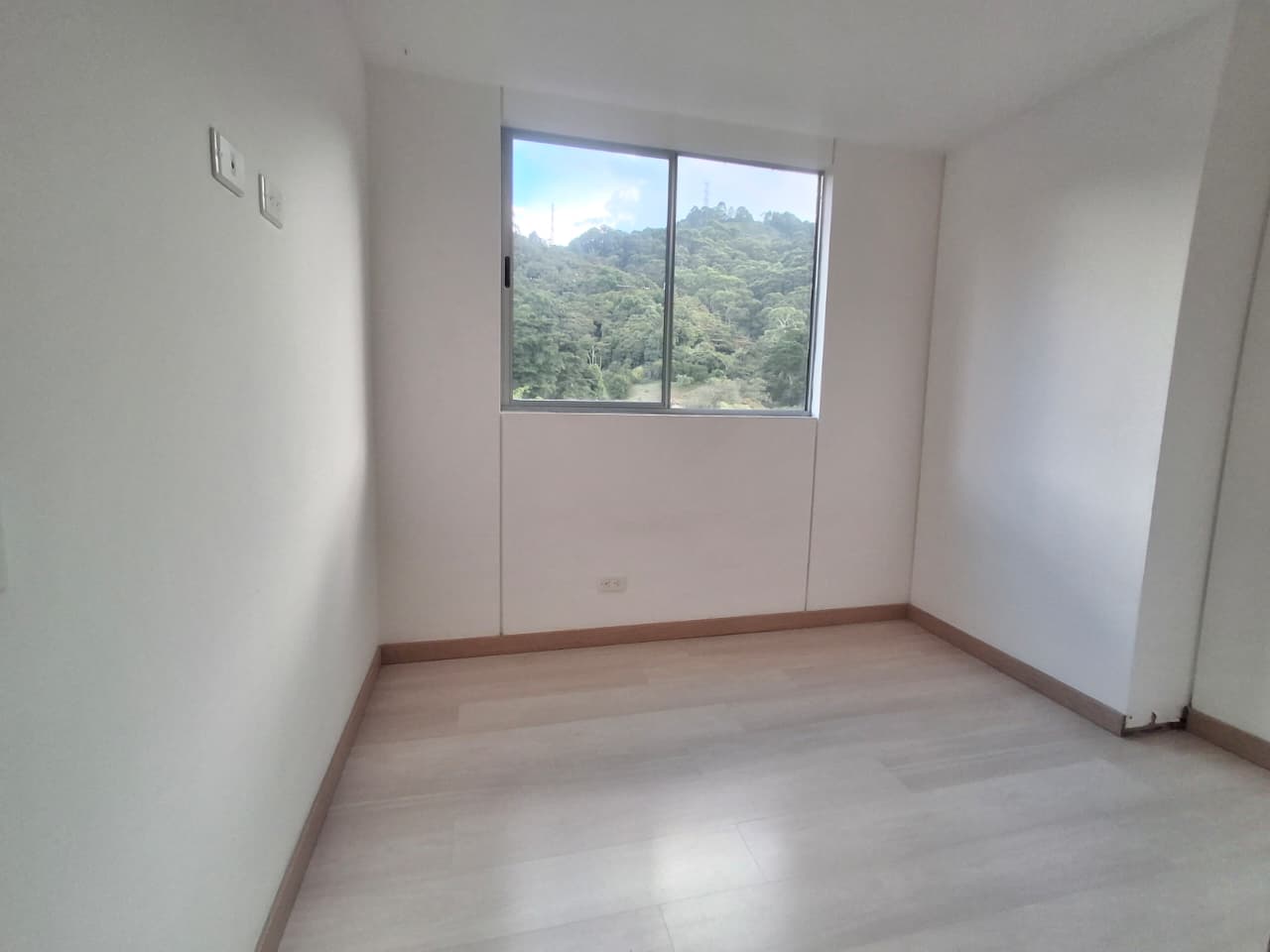APARTAMENTO EN ARRIENDO EN SABANETA COD 10711 - Foto 4