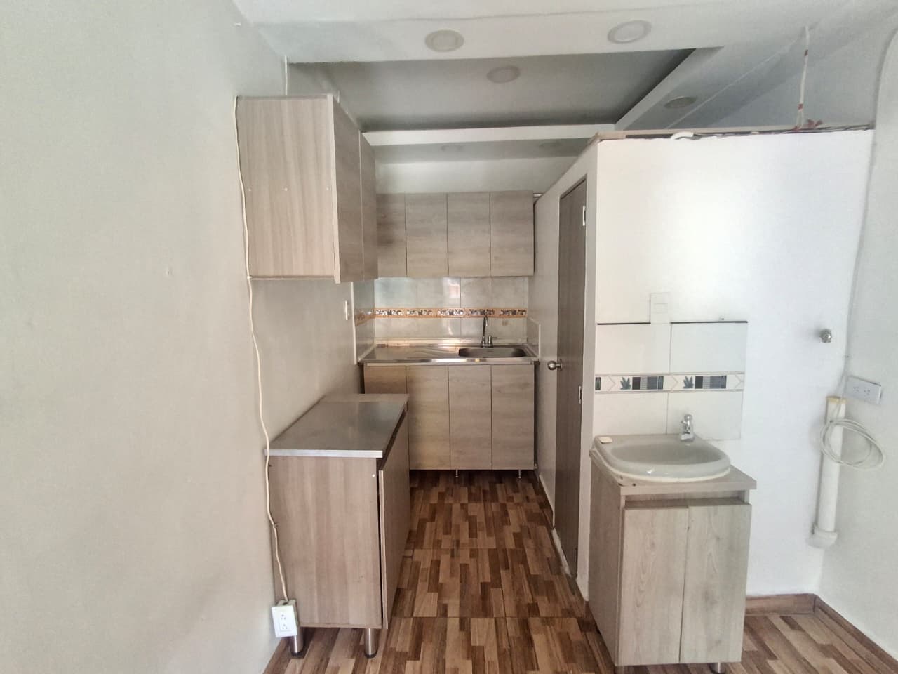 APARTAESTUDIO EN ARRIENDO EN LA ESTRELLA COD 10770 - Foto 1