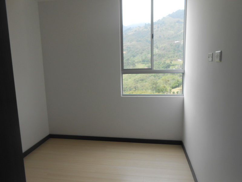 APARTAMENTO EN ARRIENDO EN LA ESTRELLA COD 3492 - Foto 2