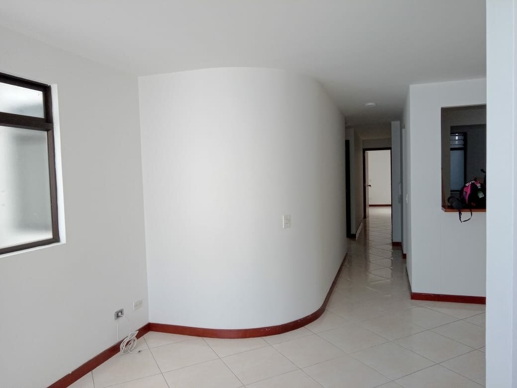 APARTAMENTO EN ARRIENDO EN ROBLEDO COD 7460 - Foto 4