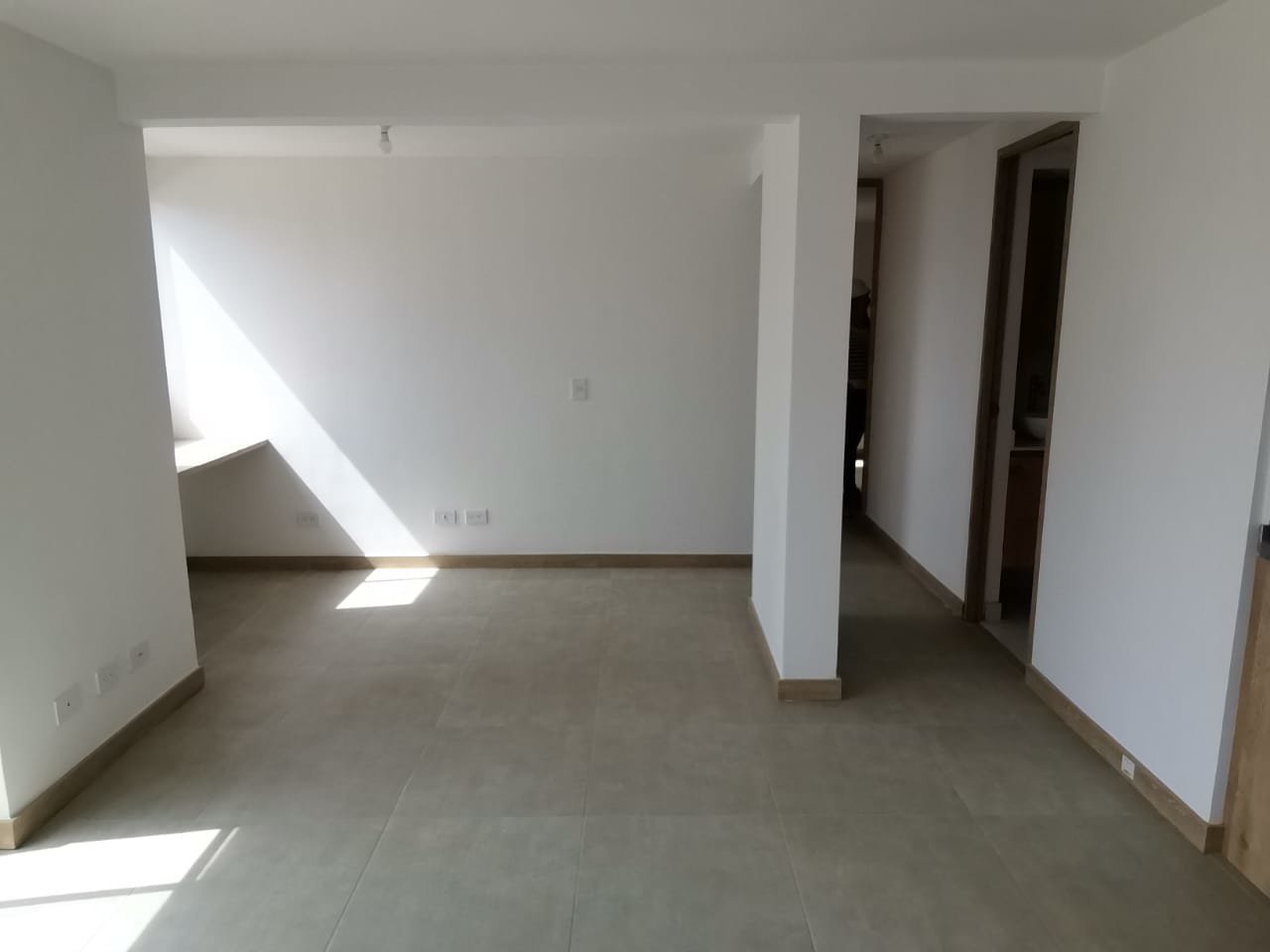 APARTAMENTO EN VENTA SECTOR SABANETA COD-8022