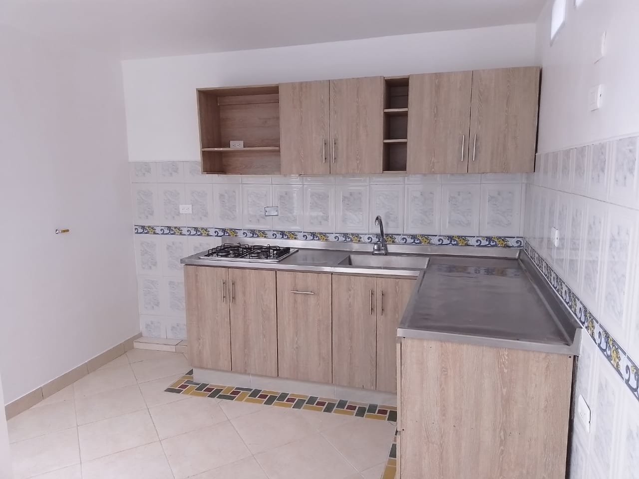 CASA EN VENTA COD 8192 - Foto 2