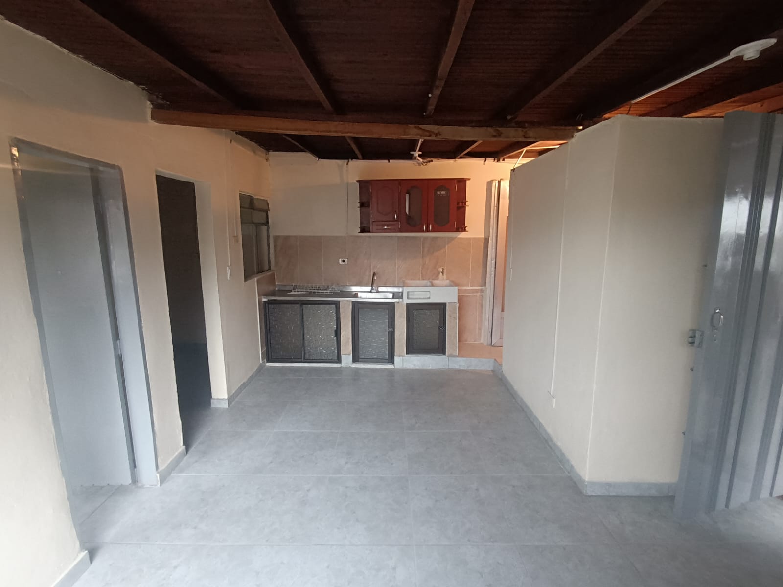 APARTAMENTO EN ARRIENDO EN BELEN SAN BERNARDO COD 9608 - Foto 2