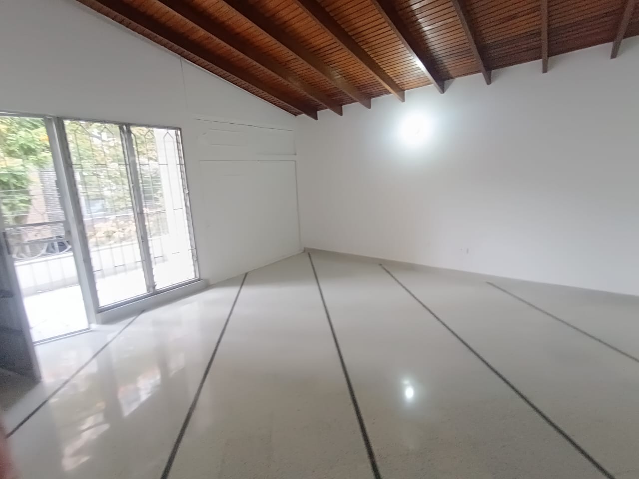 CASA EN ARRIENDO EN BELEN ROSALES COD 9908  - Foto 4