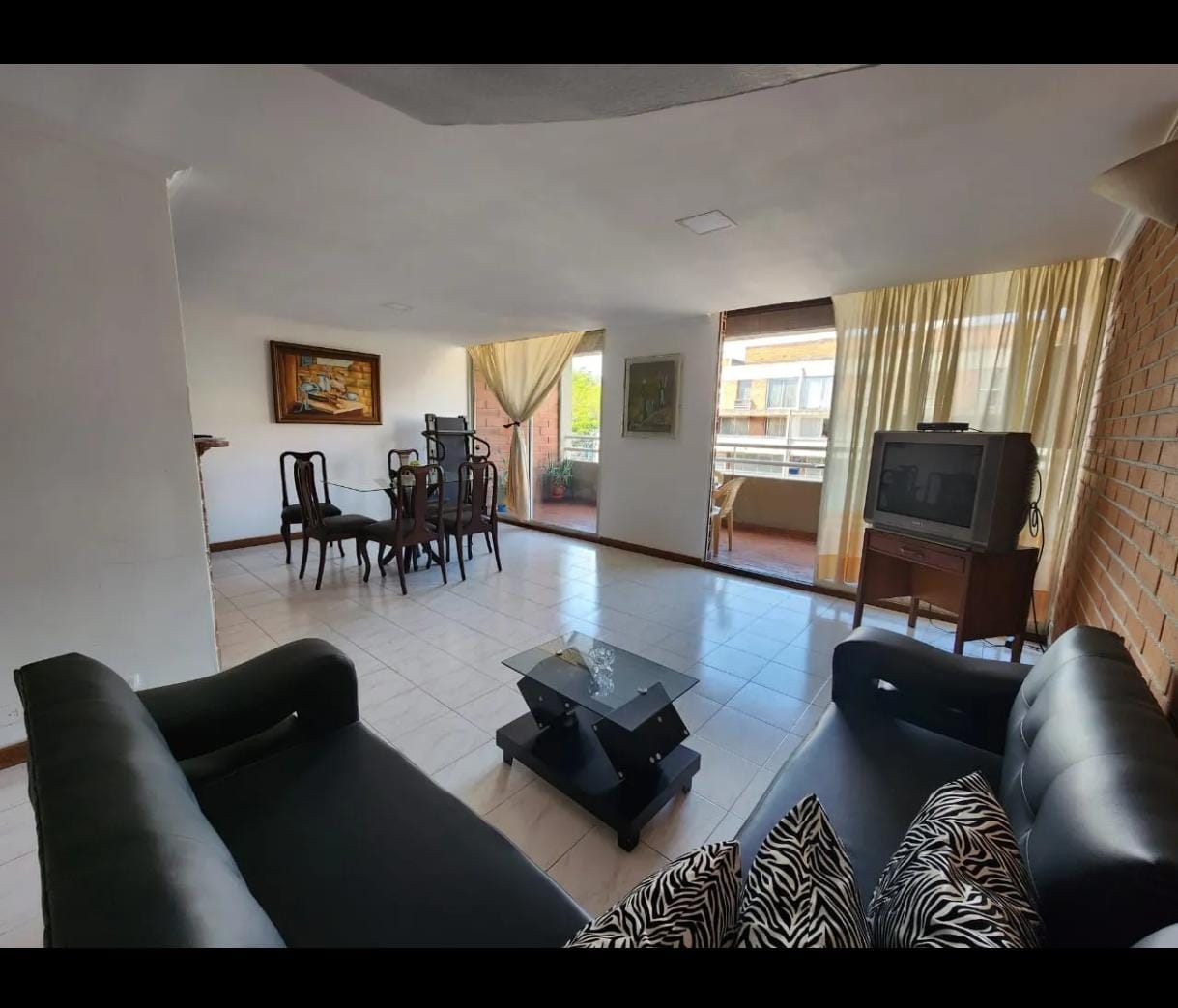 APARTAMENTO EN VENTA EN BELEN EN LA NUEVA VILLA DEL ABURRA COD 10216  - Foto 2