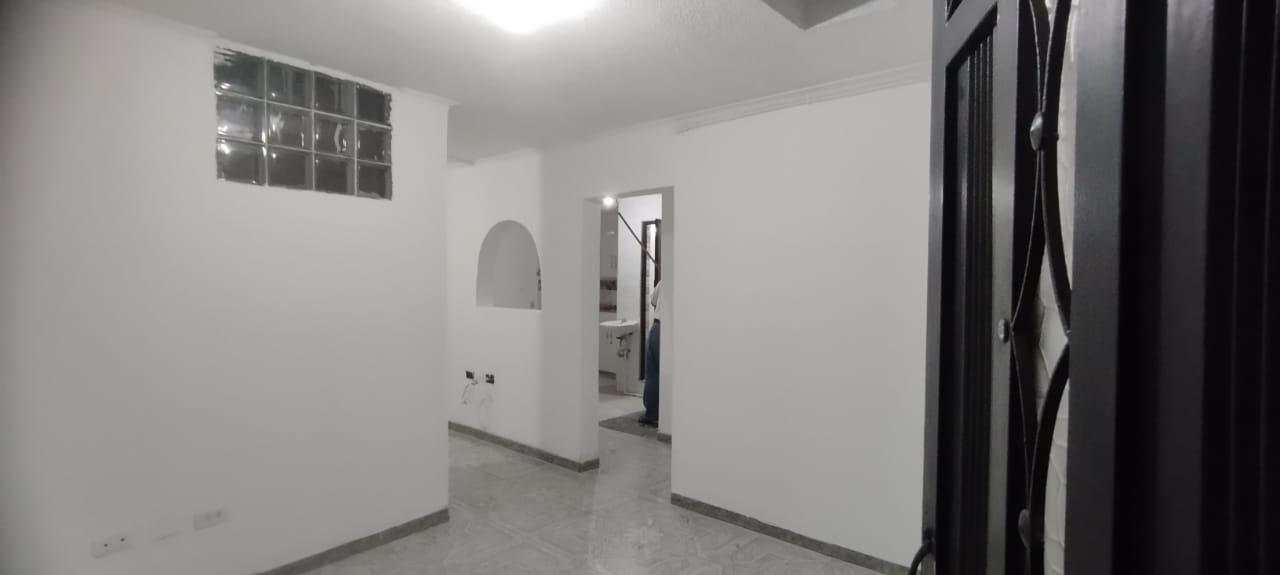 APARTAESTUDIO EN ARRIENDO EN CASTILLA COD 10329 - Foto 5