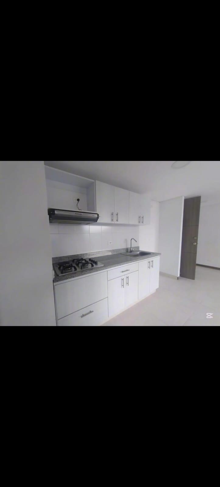 APARTAMENTO EN ARRIENDO EN LA ESTRELLA COD 10482