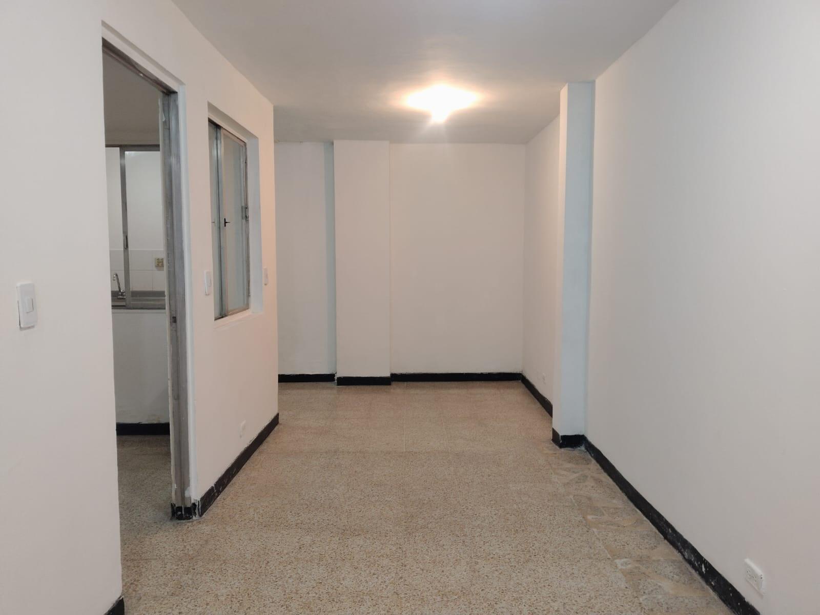 LOCAL EN ARRIENDO EN LA CANDELARIA COD 10568  - Foto 2