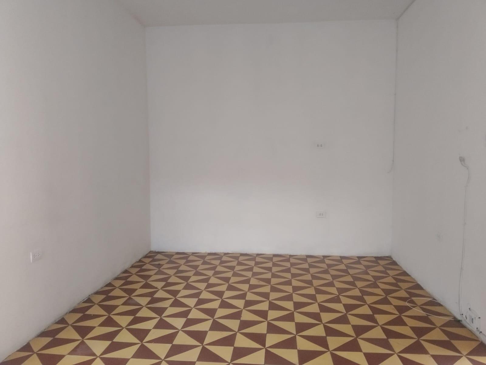 APARTAMENTO EN ARRIENDO EN LA MILAGROSA COD 10641  - Foto 2