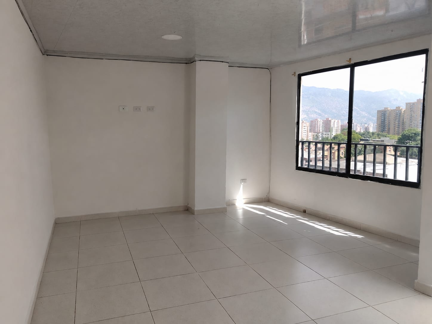 APARTAMENTO EN ARRIENDO EN BUENOS AIRES COD  10751  - Foto 3