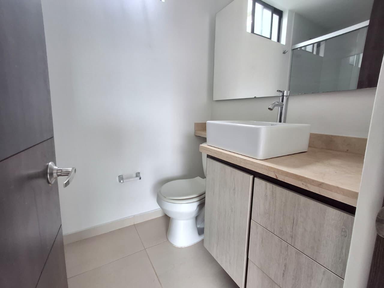 APARTAMENTO EN ARRIENDO EN ENVIGADO COD 10762 - Foto 6