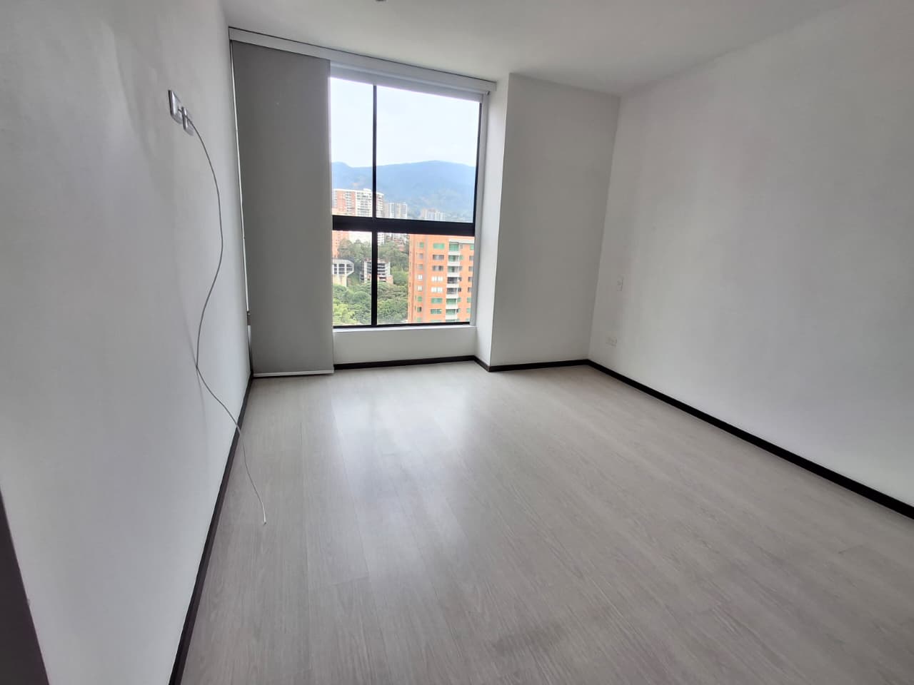 APARTAMENTO DUPLEX EN ARRIENDO EN SABANETA COD 10764 - Foto 7
