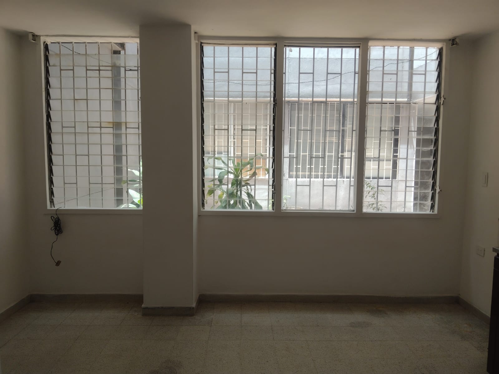 APARTAESTUDIO EN ARRIENDO EN LA CANDELARIA COD 10768  - Foto 2