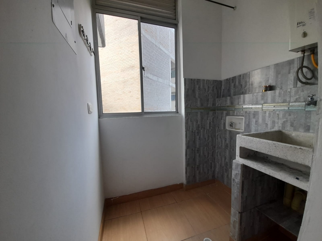 APARTAMENTO EN ARRIENDO EN SABANETA COD 8303 - Foto 10