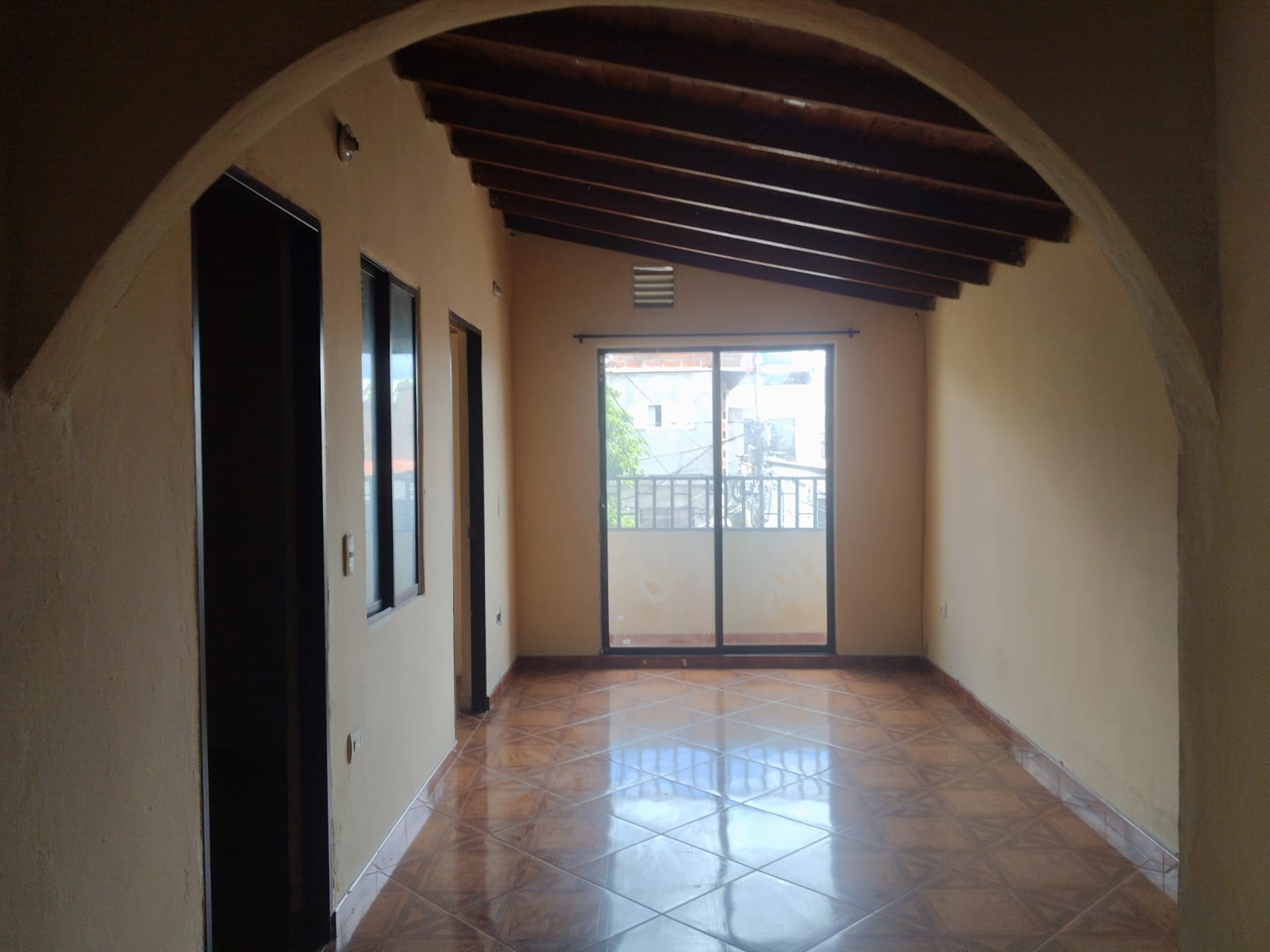 APARTAMENTO EN ARRIENDO EN MANRIQUE COD 10808 - Foto 2
