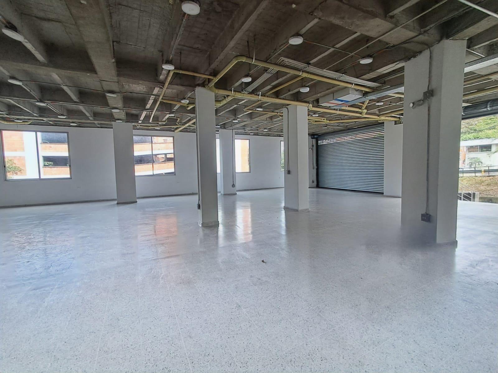 LOCAL EN ARRIENDO EN ROBLEDO COD 10812 - Foto 2