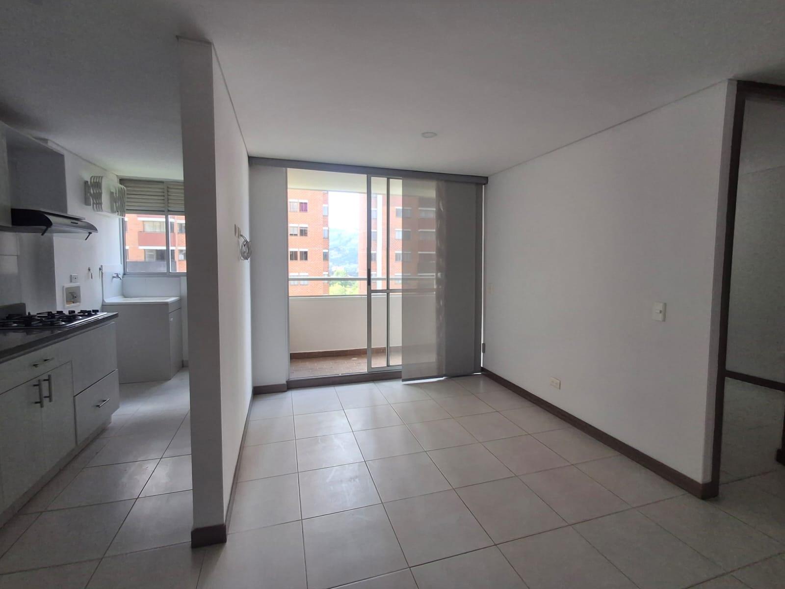 APARTAMENTO EN ARRIENDO EN SABANETA COD 10816 - Foto 2
