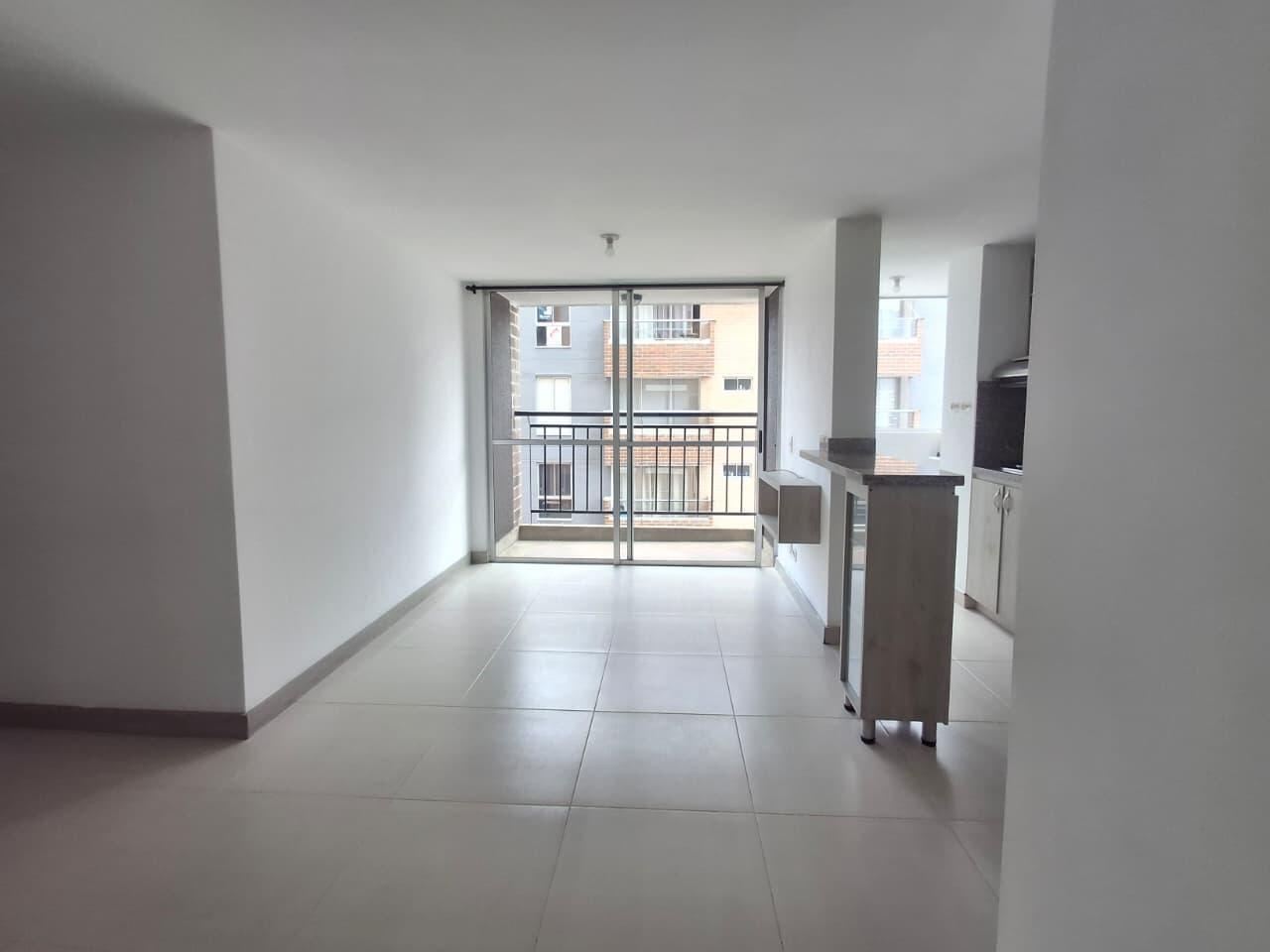 APARTAMENTO EN ARRIENDO EN SABANETA COD 10817 - Foto 2