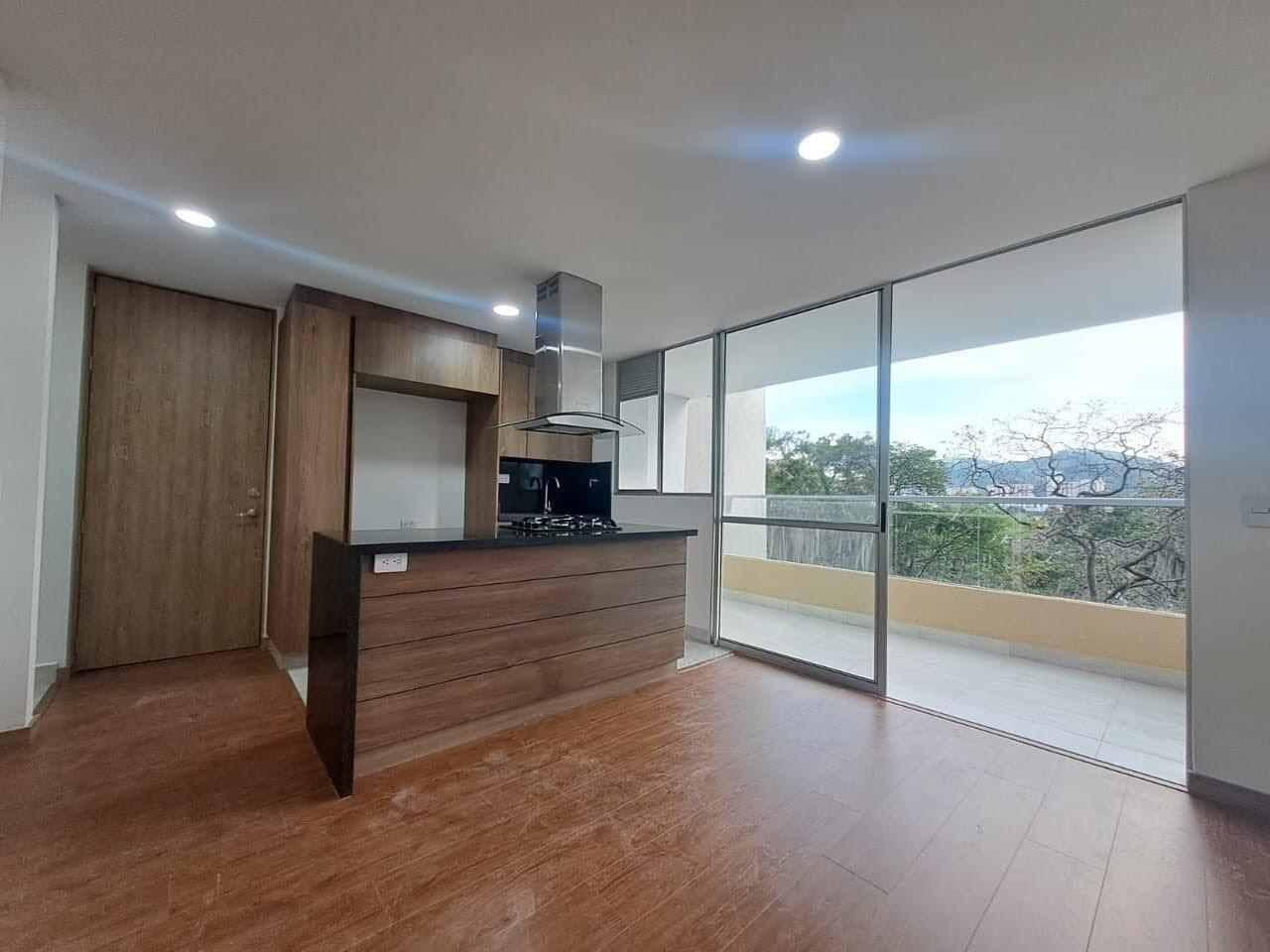 APARTAMENTO EN ARRIENDO EN ITAGUI COD  10683