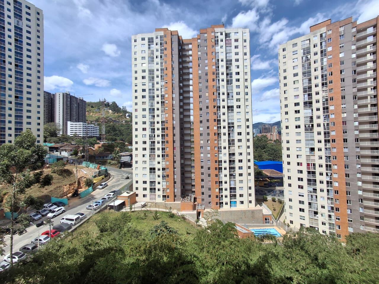 APARTAMENTO EN ARRIENDO EN SABANETA COD 10771 - Foto 12
