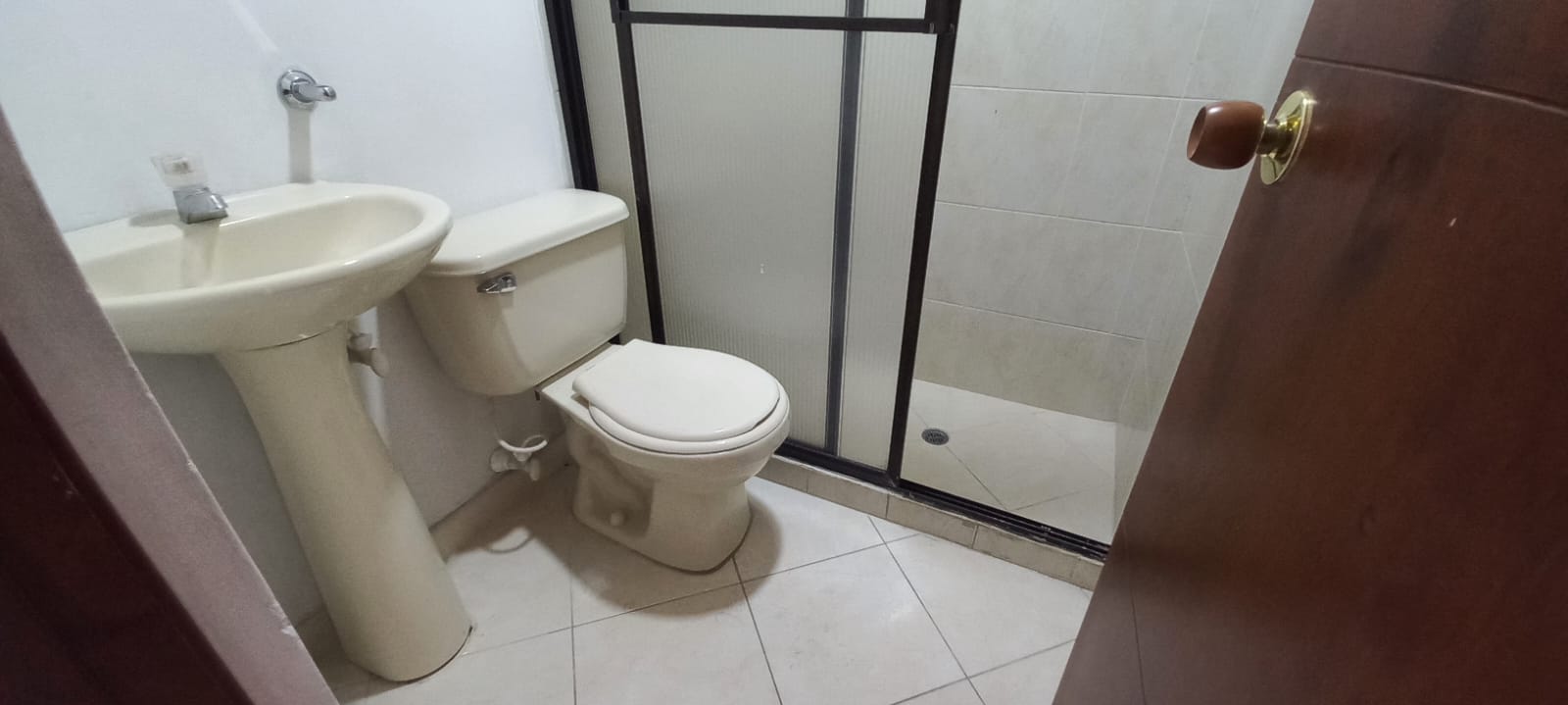 APARTAMENTO EN ARRIENDO EN ROBLEDO COD 7460 - Foto 8