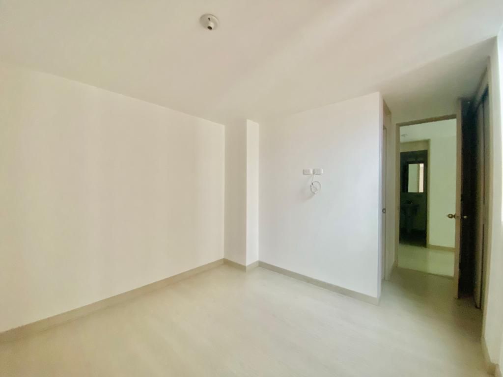 APARTAMENTO EN ARRIENDO EN SABANETA COD 10734 - Foto 6