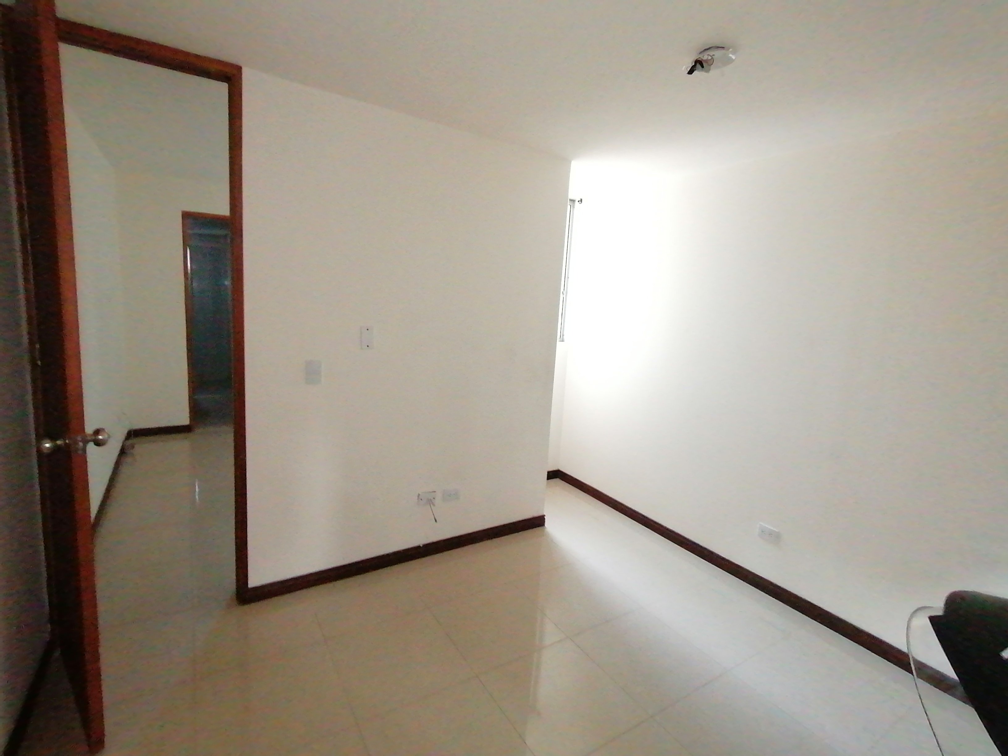 APARTAESTUDIO EN ARRIENDO EN EL CENTRO COD 3251 - Foto 6