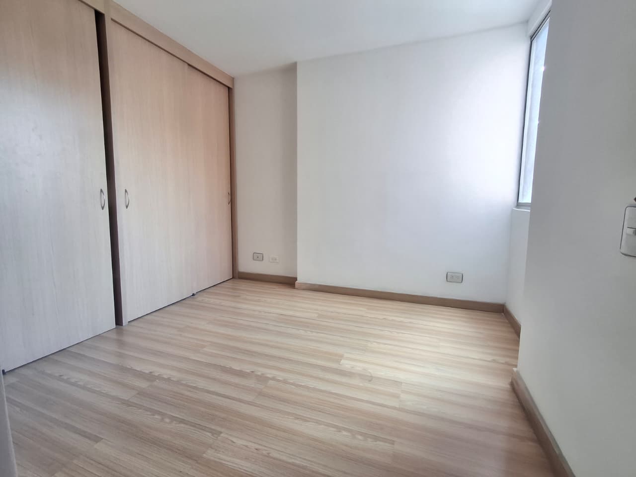 APARTAMENTO EN ARRIENDO EN SABANETA COD 10723 - Foto 3