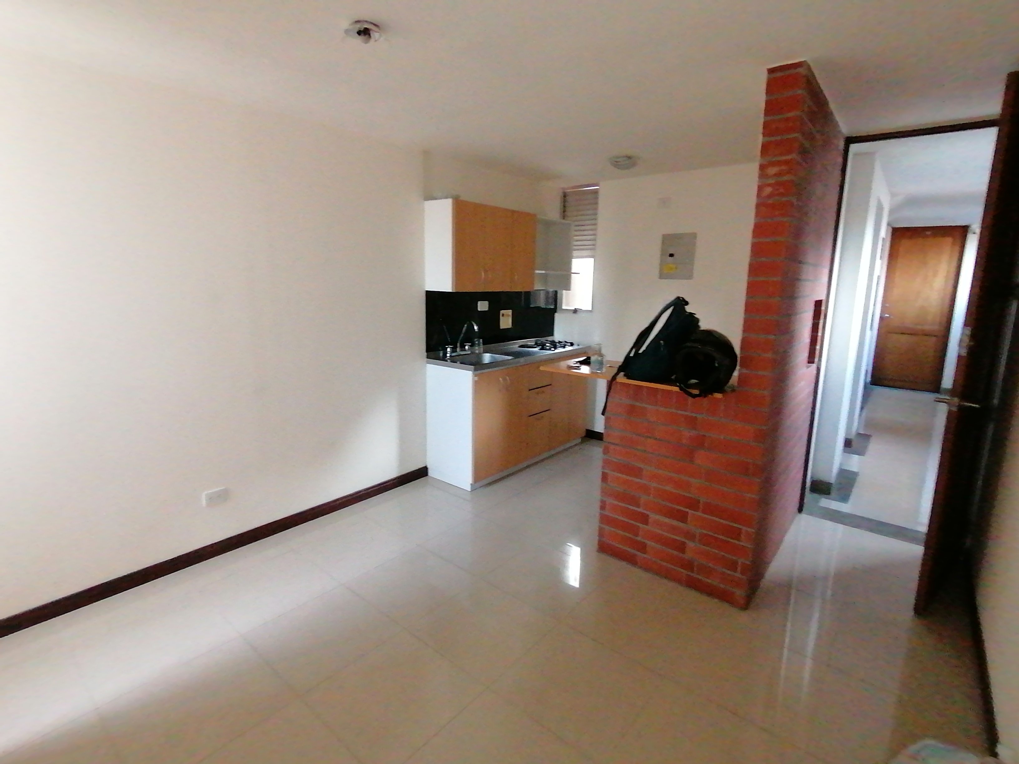APARTAESTUDIO EN ARRIENDO EN EL CENTRO COD 3251 - Foto 7