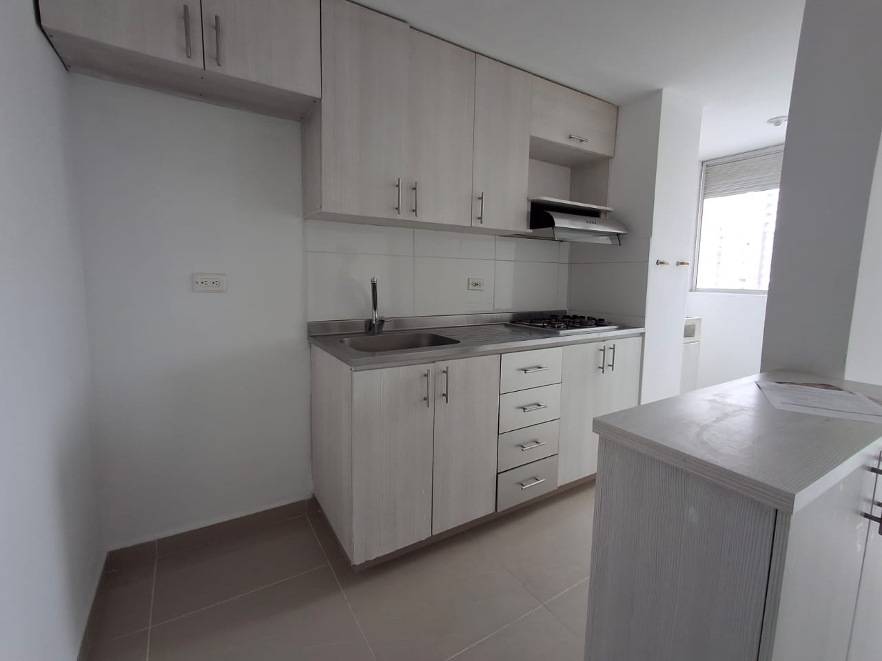 APARTAMENTO EN ARRIENDO EN SABANETA COD 9359 - Foto 2
