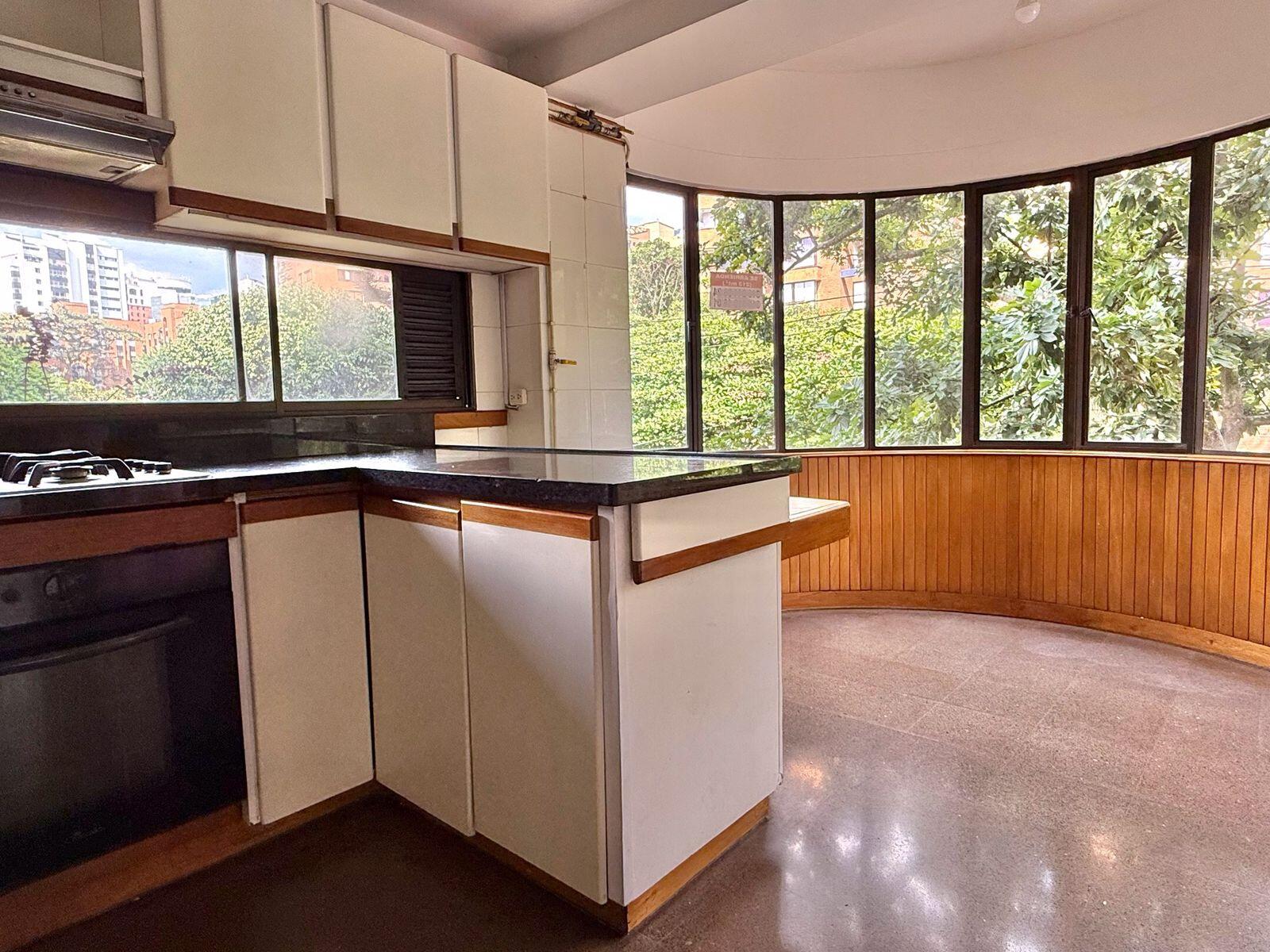 APARTAMENTO EN VENTA EN POBLADO COD 9913 - Foto 3