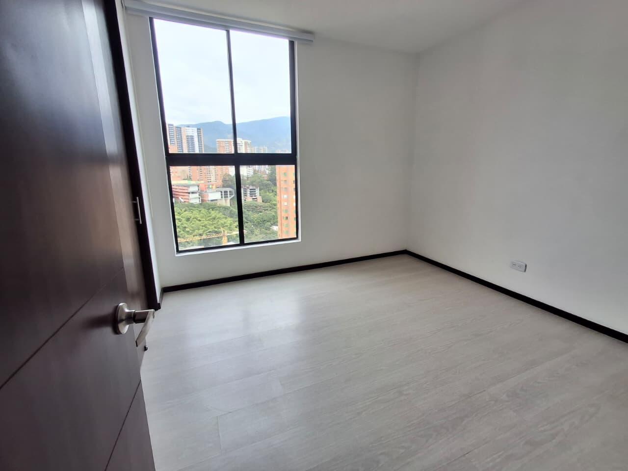 APARTAMENTO EN ARRIENDO EN ENVIGADO COD 10762 - Foto 3