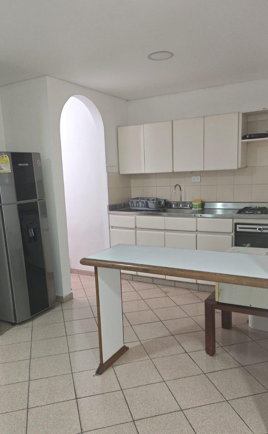 APARTAESTUDIOS EN VENTA EN LA VILLA DEL ABURRA COD 10806 - Foto 3