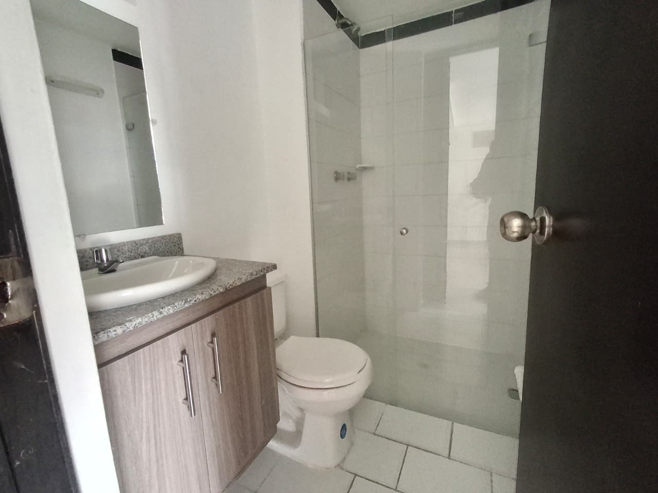 APARTAESTUDIO EN MEDELLIN COD 10840 - Foto 6