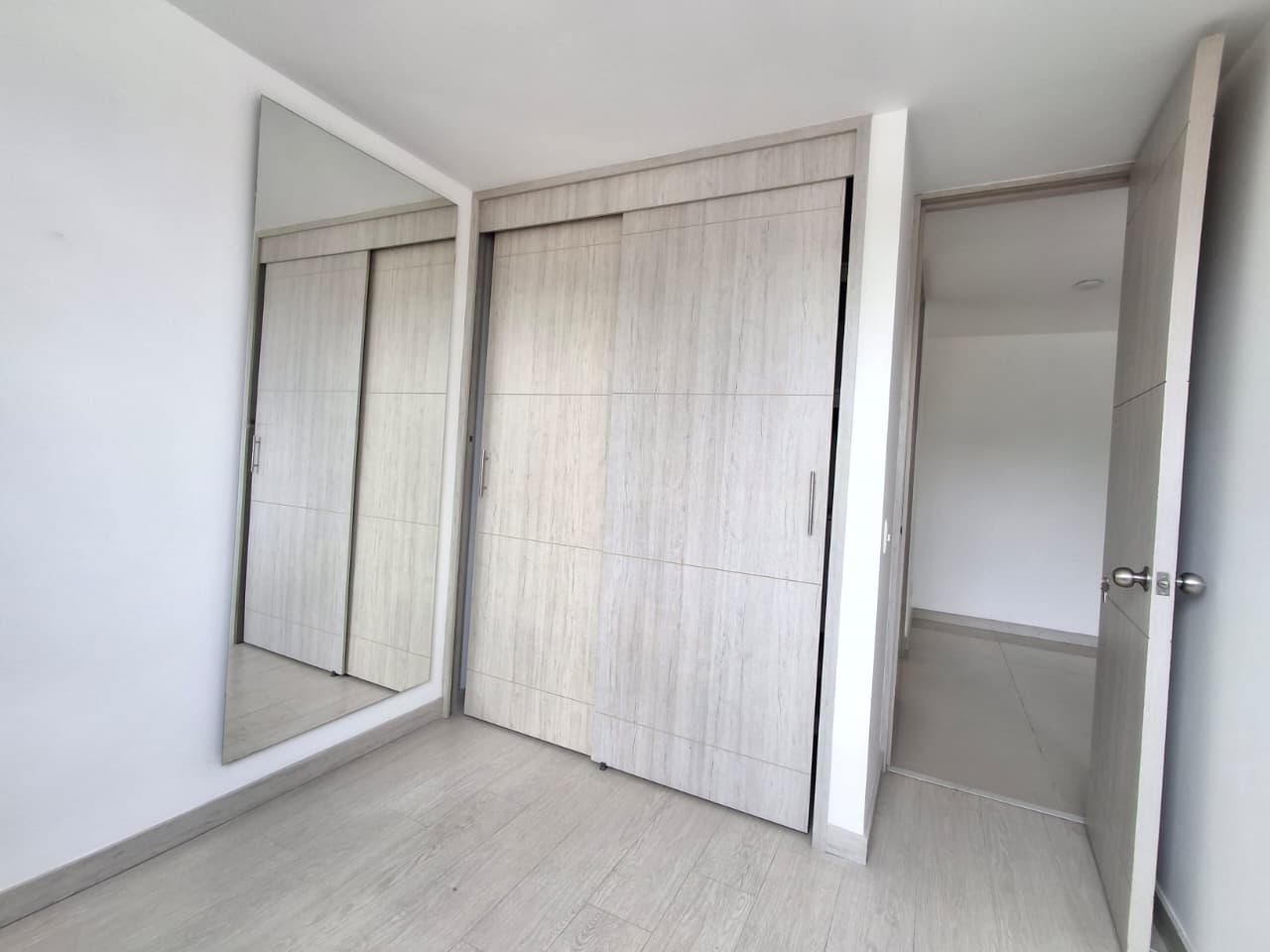APARTAMENTO EN ARRIENDO EN SABANETA COD 10790 - Foto 5