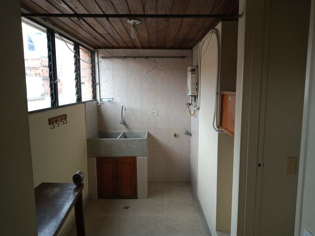 APARTAMENTO EN VENTA EN VILLA HERMOSA  COD 6450 - Foto 3