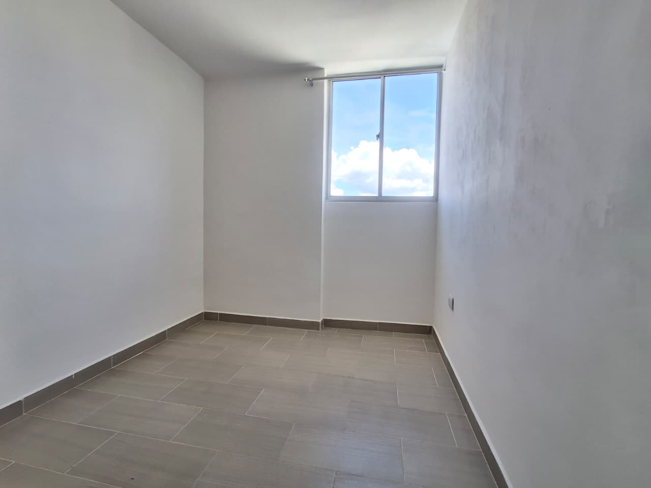 APARTAMENTO EN VENTA EN RIONEGRO COD 10002 - Foto 6