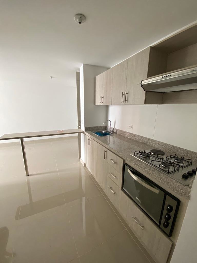 APARTAMENTO EN ARRIENDO EN SABANETA COD 6176