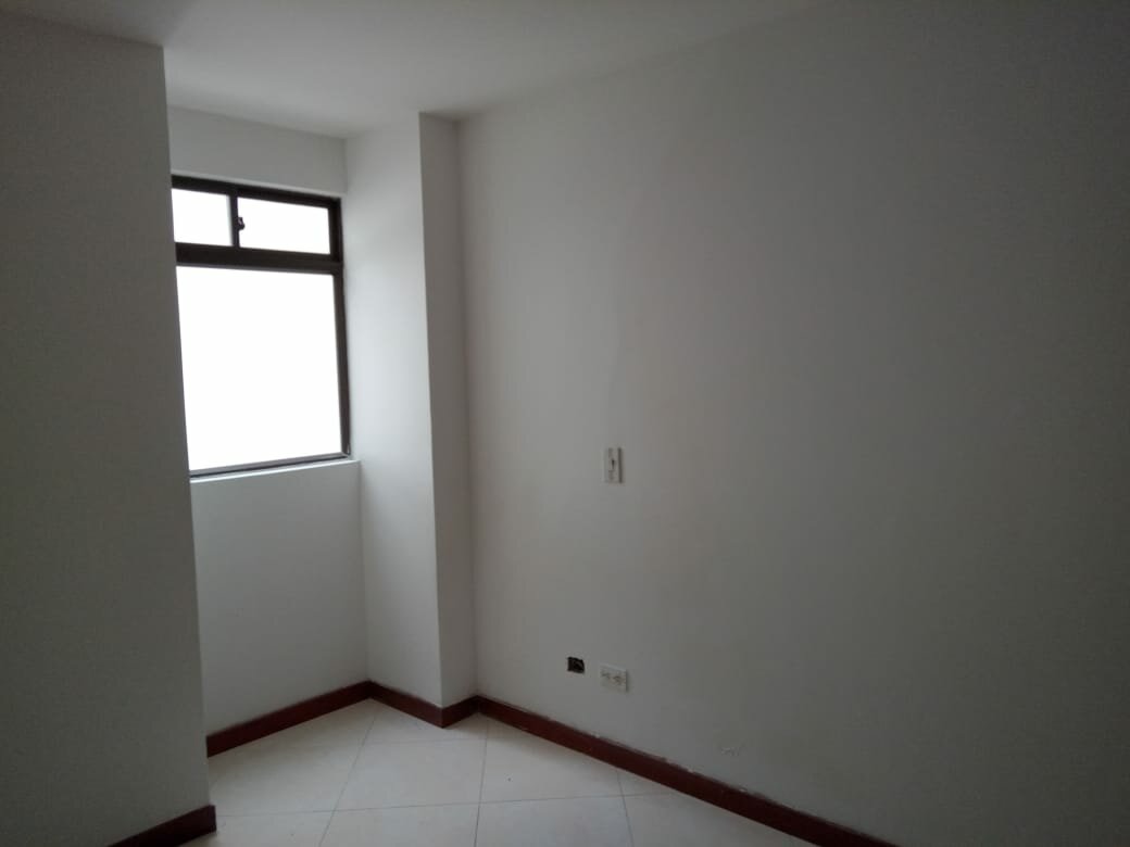 APARTAMENTO EN ARRIENDO EN ROBLEDO COD 7460 - Foto 9