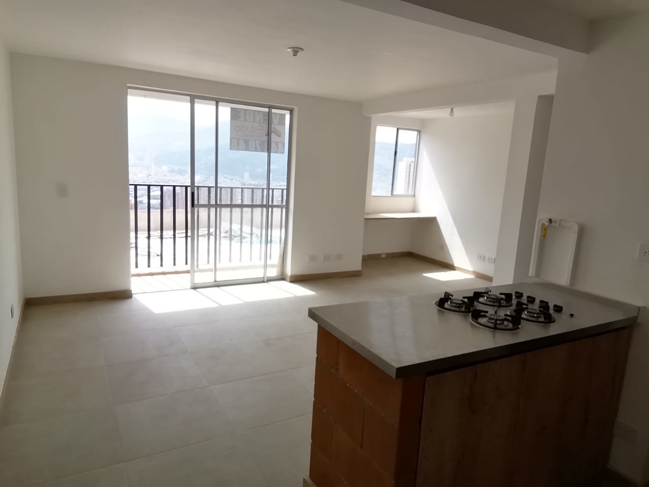 APARTAMENTO EN VENTA SECTOR SABANETA COD-8022 - Foto 2