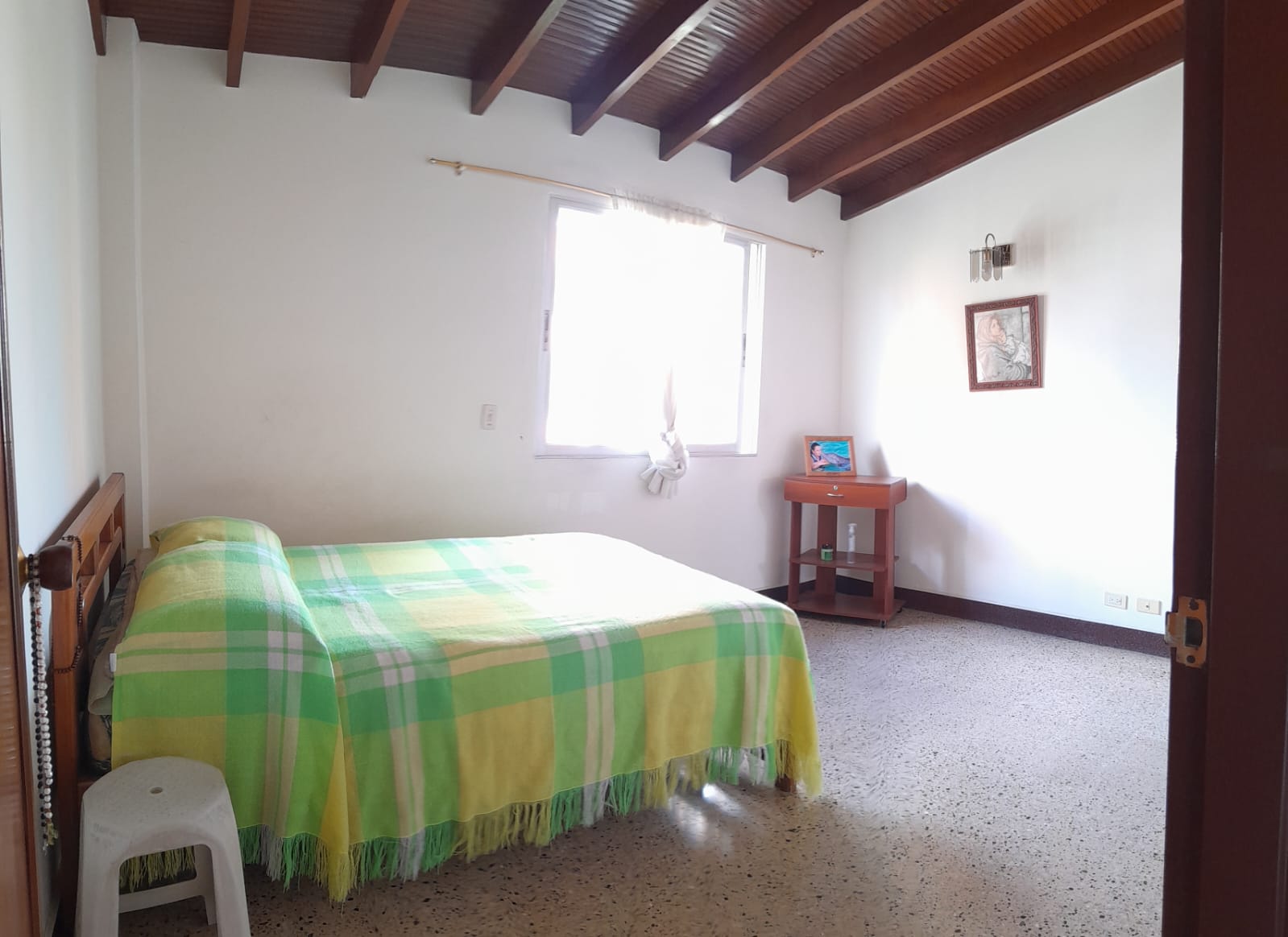 APARTAMENTO EN VENTA  LAURELES NOGAL COD 8823 - Foto 6