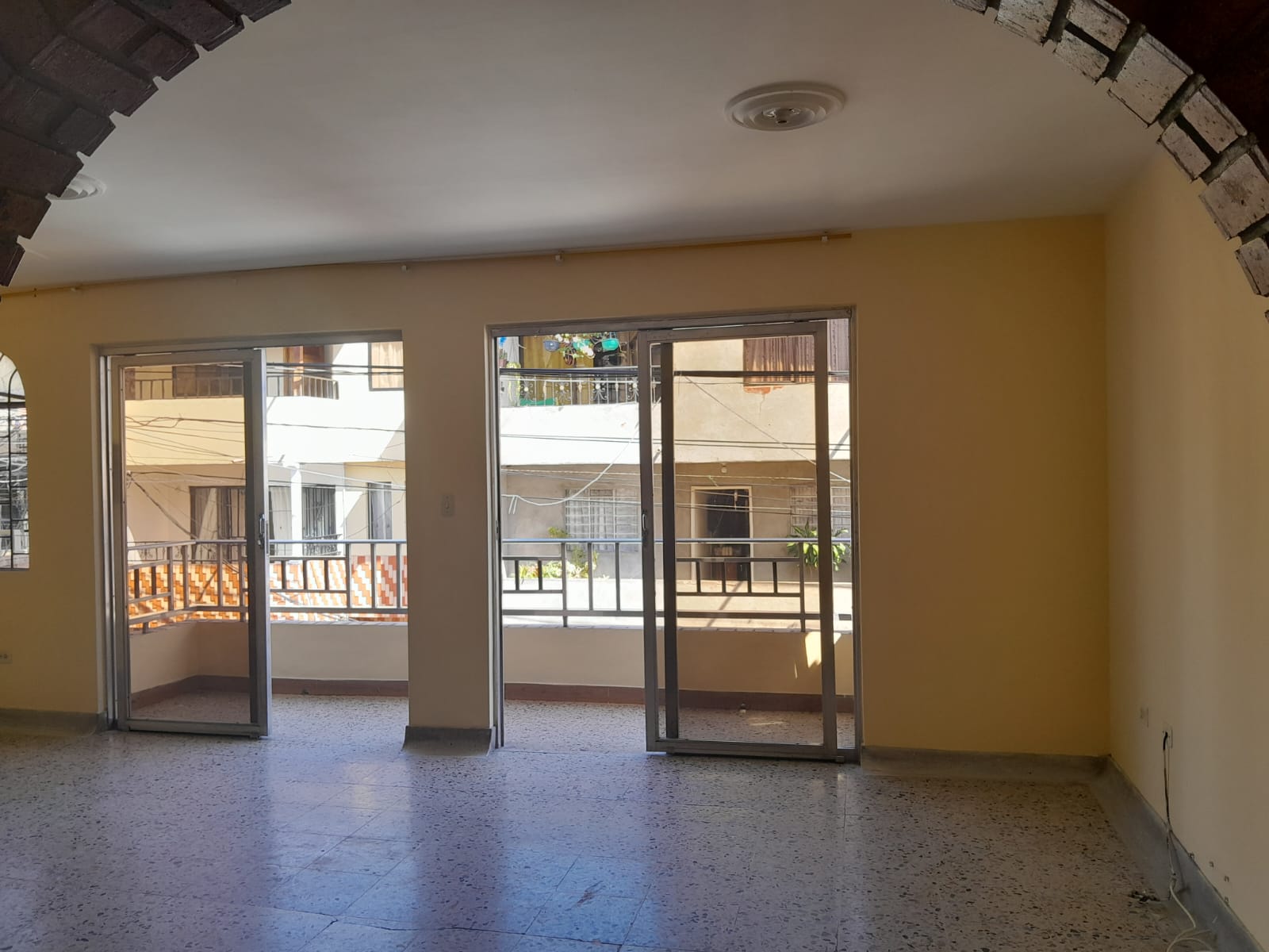 CASA EN VENTA EN ROBLEDO MIRAMAR  COD 8556 - Foto 3