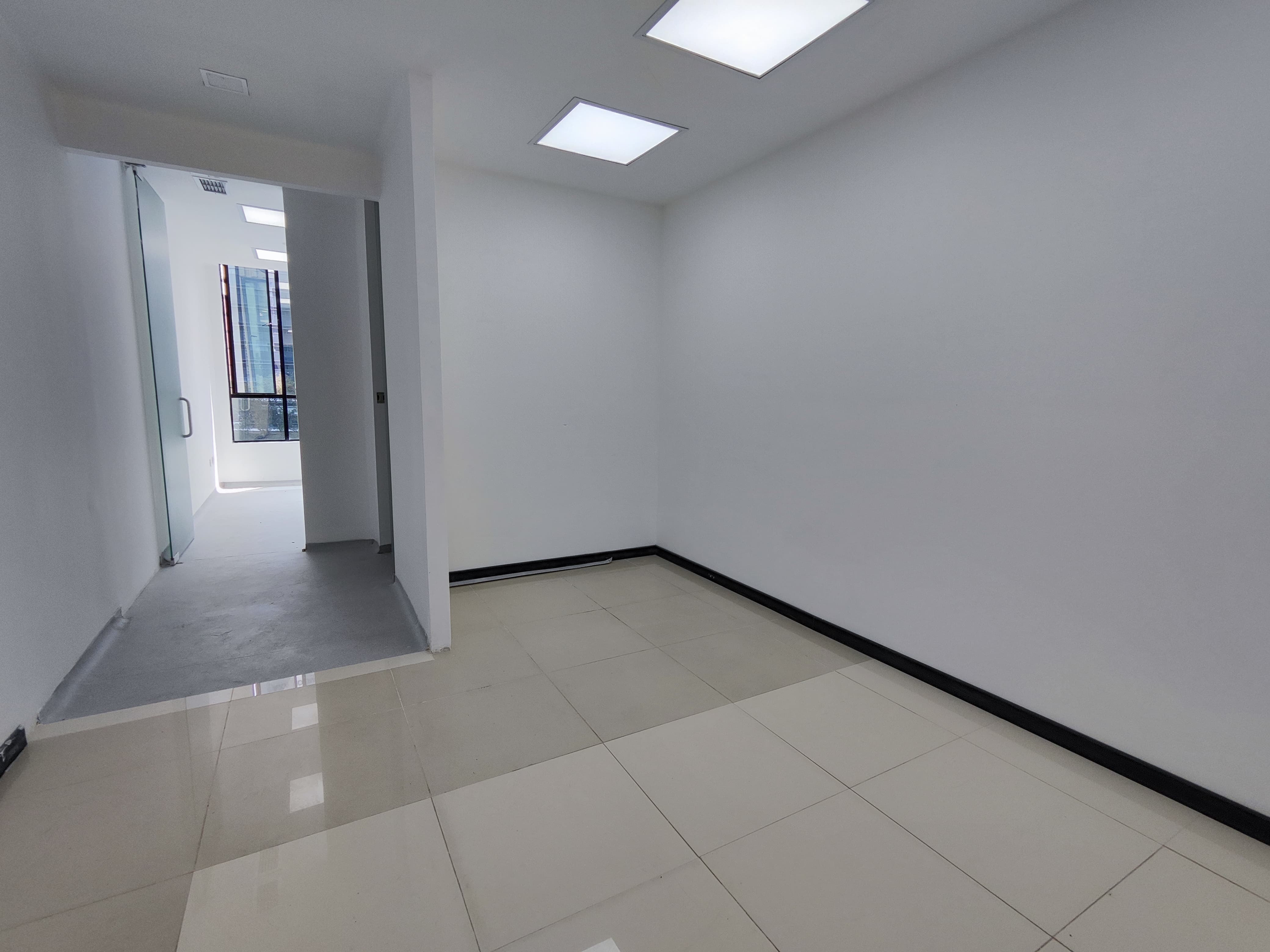 LOCAL EN ARRIENDO EN MEDELLIN COD 9417 - Foto 3