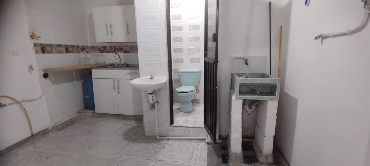 APARTAESTUDIO EN ARRIENDO EN CASTILLA COD 10329 - Foto 3