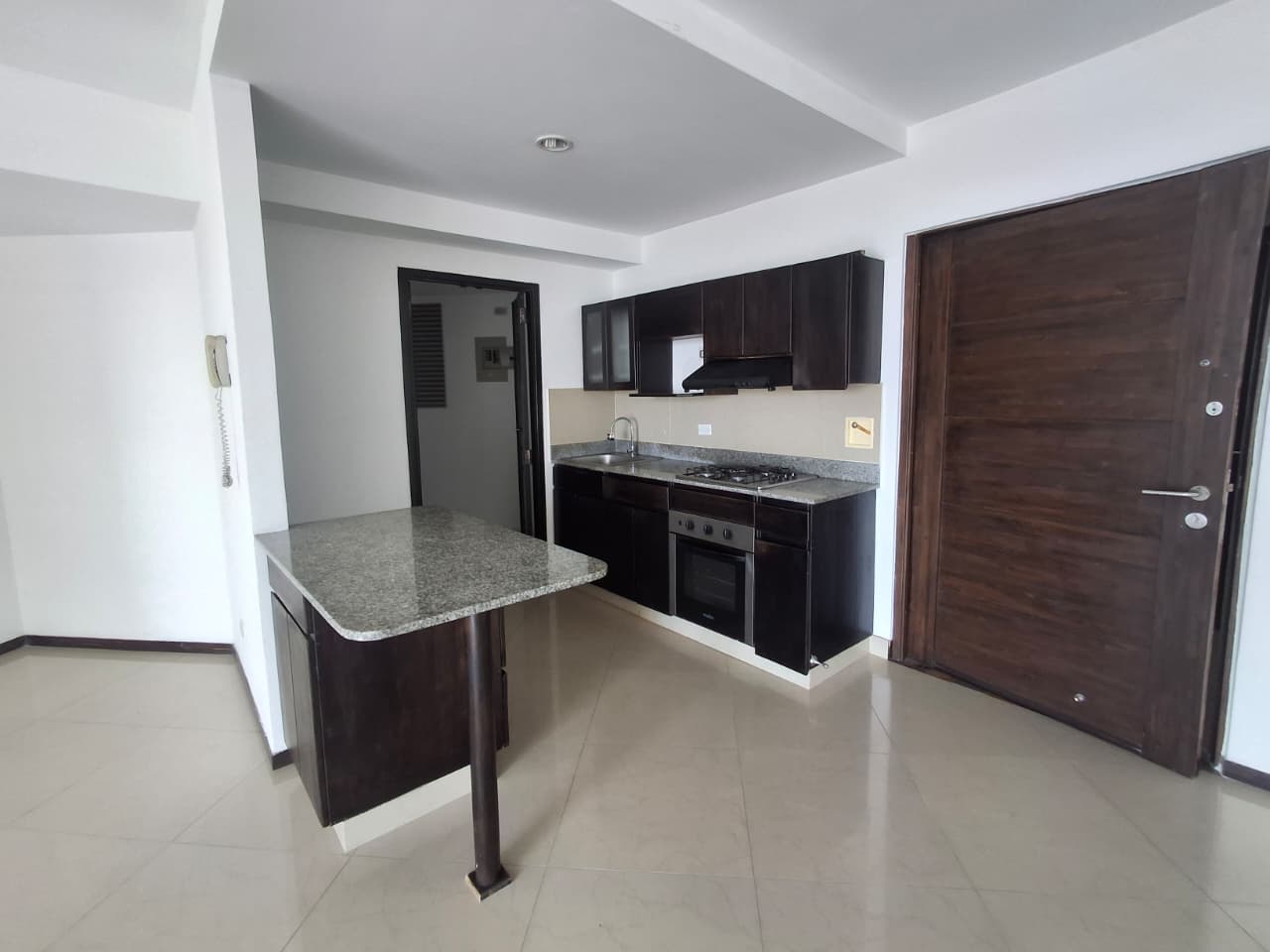 APARTAMENTO EN ARRIENDO EN SABANETA COD 10664